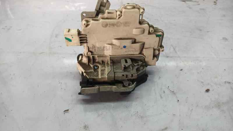 CERRADURA PUERTA TRASERA IZQUIERDA 