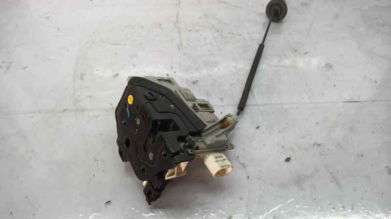 CERRADURA PUERTA TRASERA IZQUIERDA 