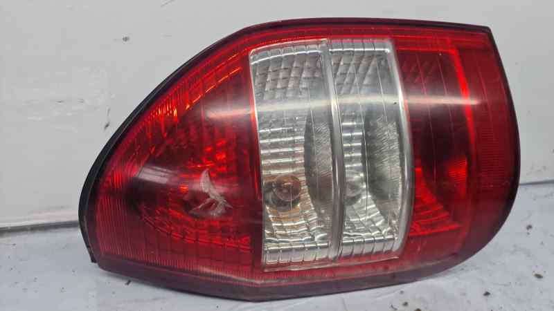 PILOTO TRASERO IZQUIERDO OPEL ZAFIRA A