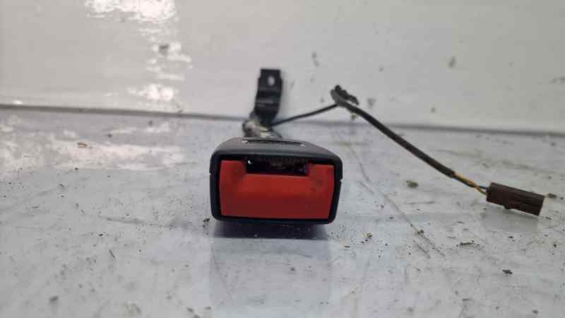 5P0857755F PINZA CINTURON SEAT LEON (1P1)