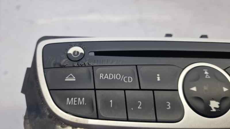 SISTEMA AUDIO / RADIO CD