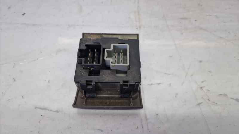 MANDO ELEVALUNAS TRASERO IZQUIERDO