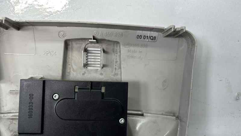 A1698200001 LUZ INTERIOR MERCEDES CLASE B (W245)