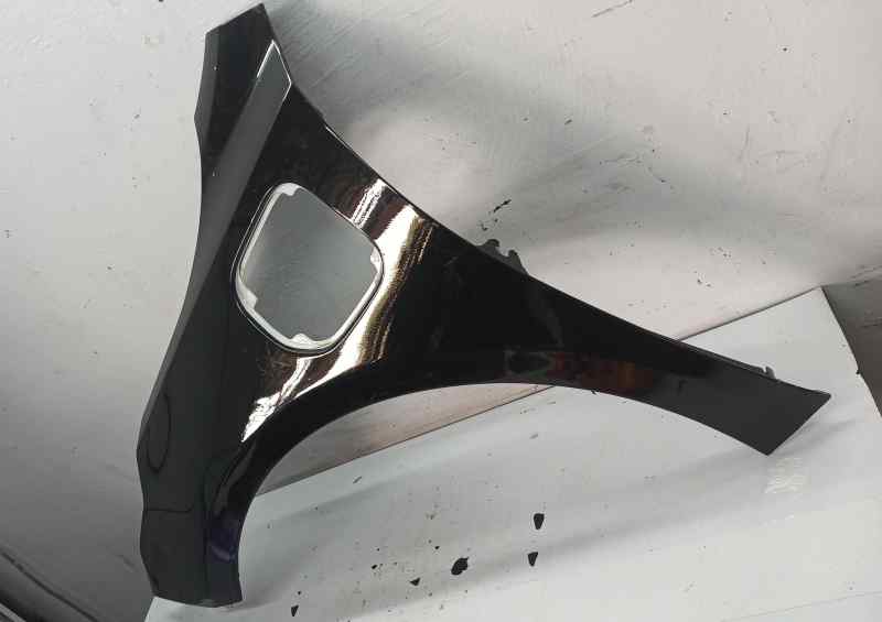 ALETA DELANTERA IZQUIERDA