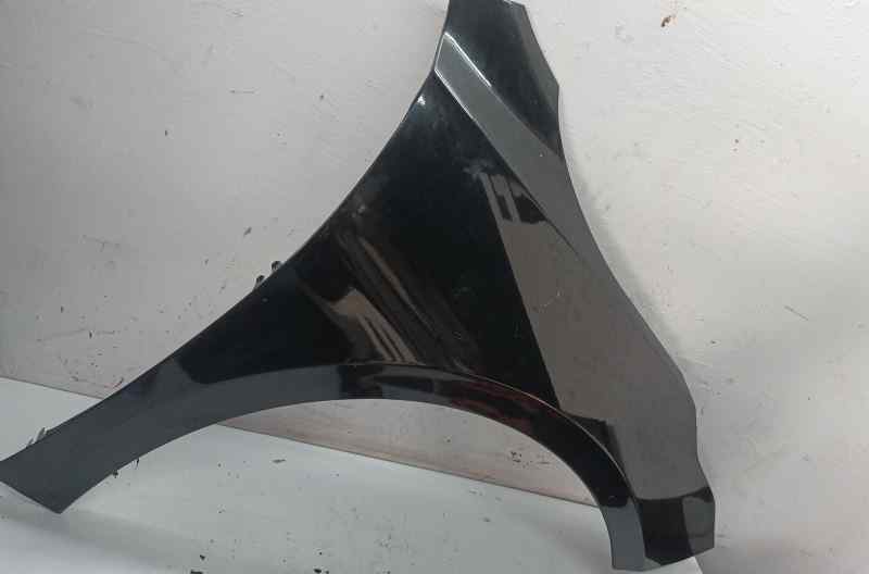 ALETA DELANTERA DERECHA KIA CEED