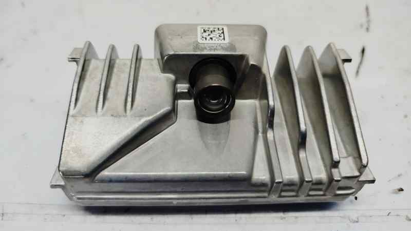 CAMARA DELANTERA APARCAMIENTO