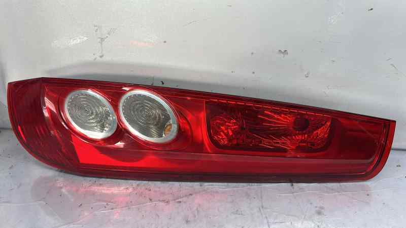 PILOTO TRASERO IZQUIERDO