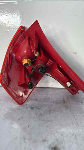 PILOTO TRASERO DERECHO