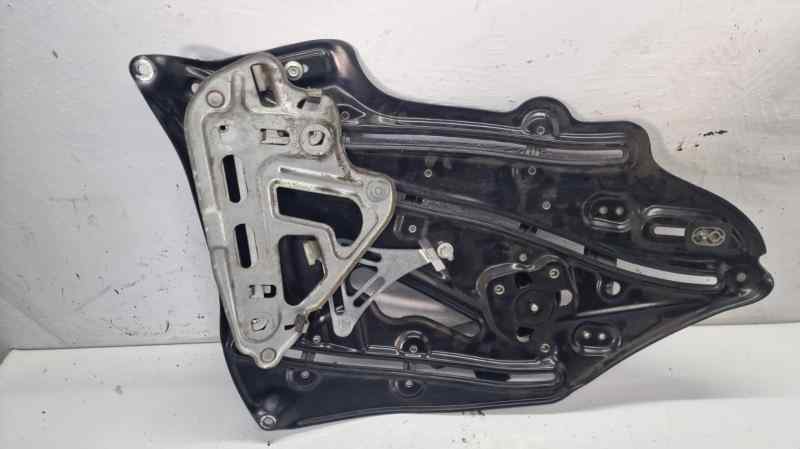 ELEVALUNAS TRASERO IZQUIERDO