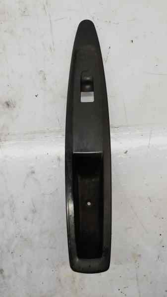 MANDO ELEVALUNAS DELANTERO DERECHO