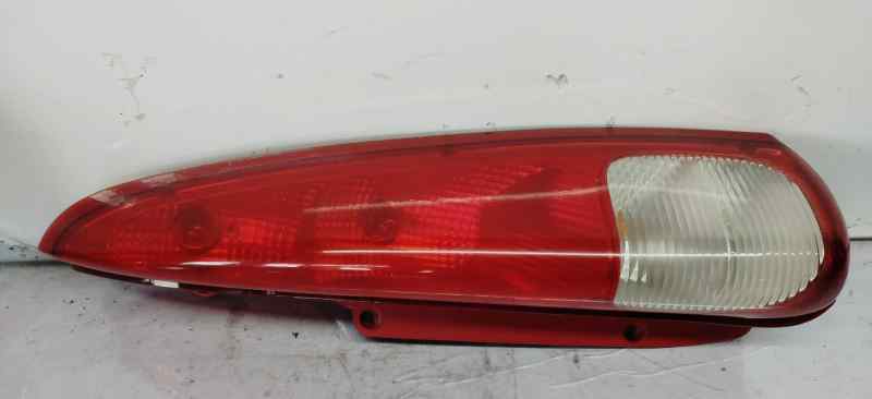 300526L PILOTO TRASERO DERECHO CHEVROLET TACUMA