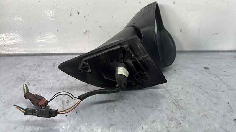 RETROVISOR IZQUIERDO
