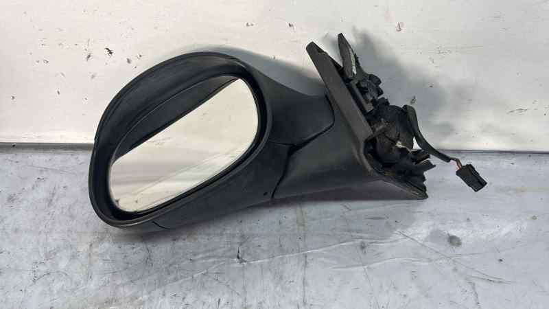 RETROVISOR IZQUIERDO
