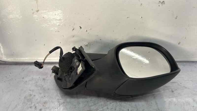 RETROVISOR IZQUIERDO
