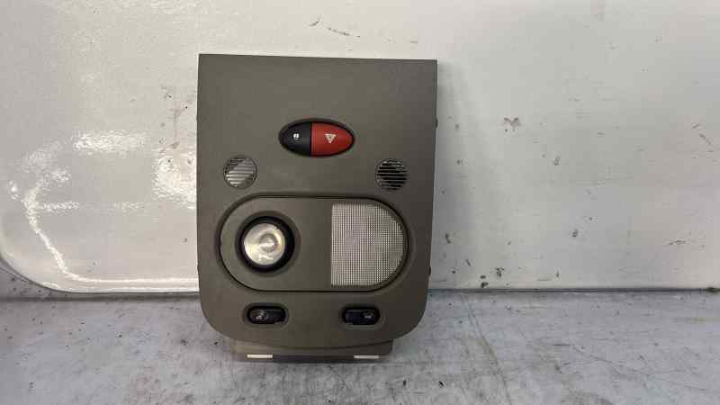 264300010R LUZ INTERIOR RENAULT MASTER II PH. 2 DOKA/PR. FGST