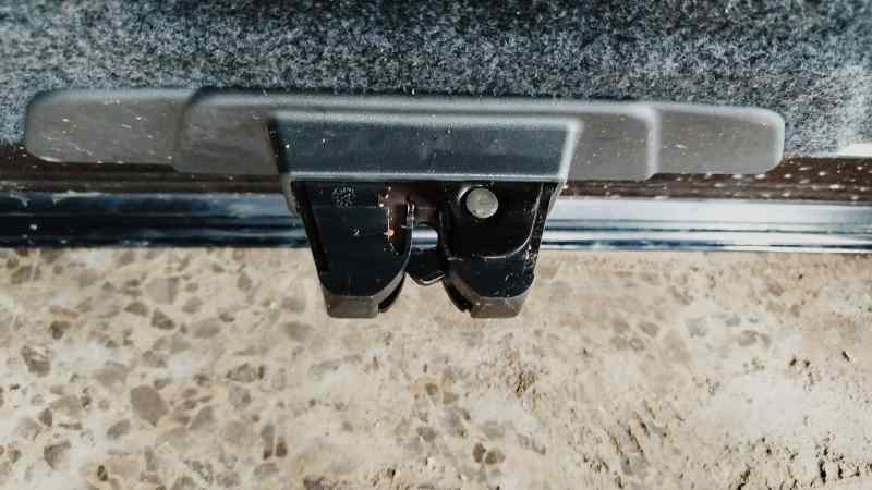 CERRADURA MALETERO / PORTON