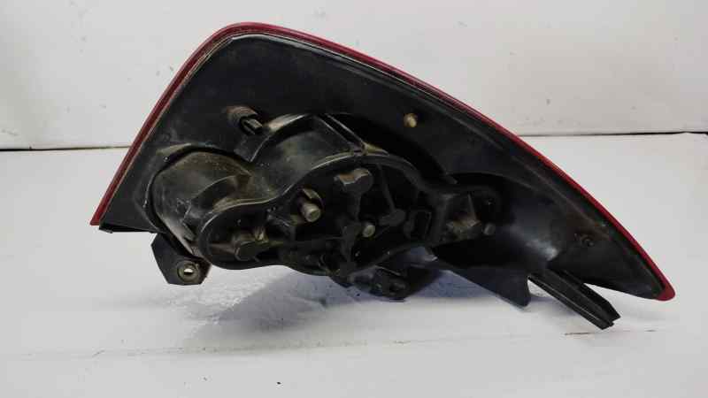 PILOTO TRASERO DERECHO