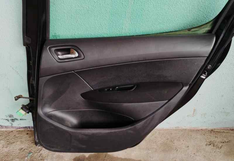 ELEVALUNAS TRASERO DERECHO