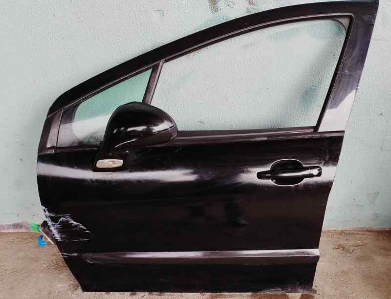PUERTA DELANTERA IZQUIERDA