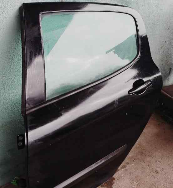 PUERTA TRASERA IZQUIERDA