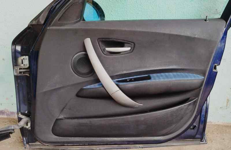 GUARNECIDO PUERTA DELANTERA DERECHA