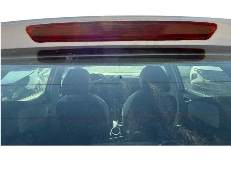 LUZ CENTRAL DE FRENO