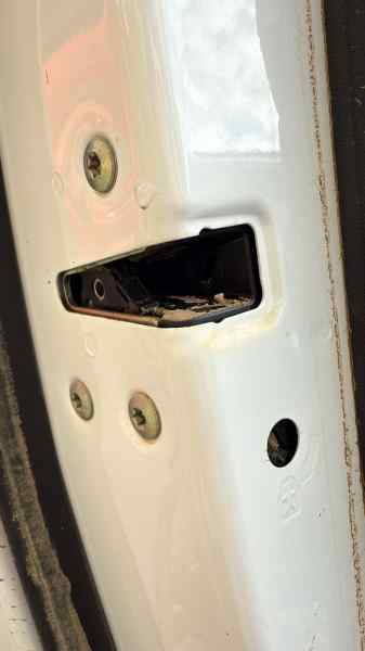 81410N7000 CERRADURA PUERTA TRASERA IZQUIERDA  HYUNDAI TUCSON