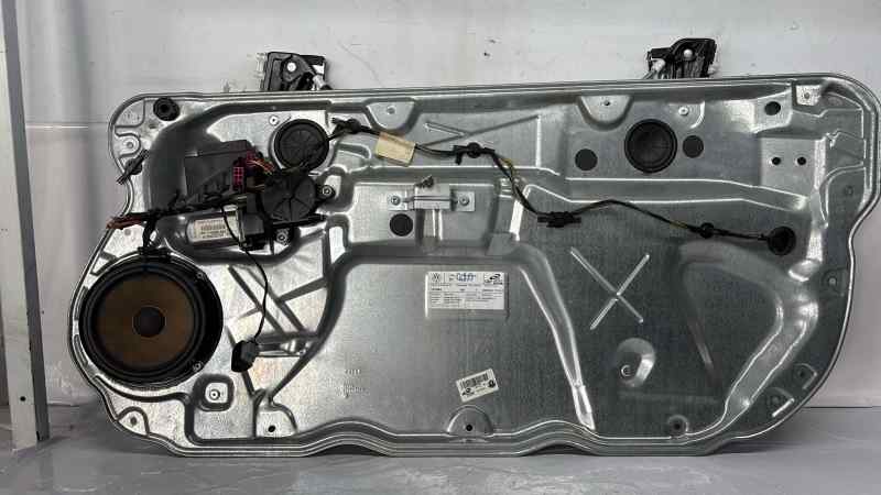 6Q3837402H ELEVALUNAS DELANTERO DERECHO VOLKSWAGEN POLO (9N1)