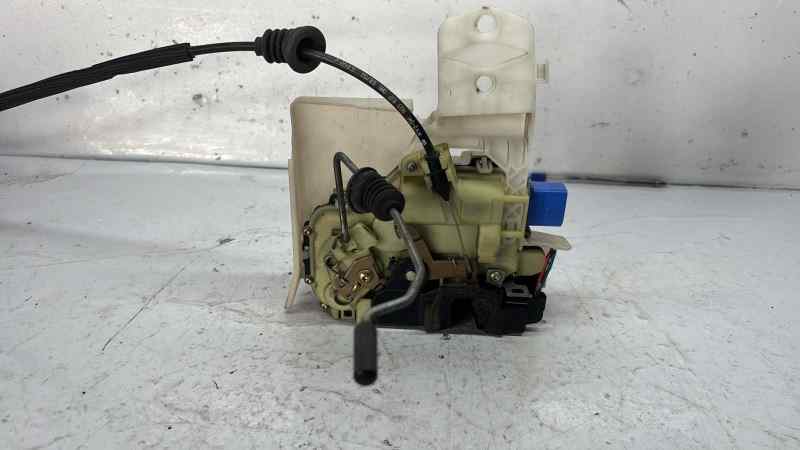 CERRADURA PUERTA DELANTERA IZQUIERDA 