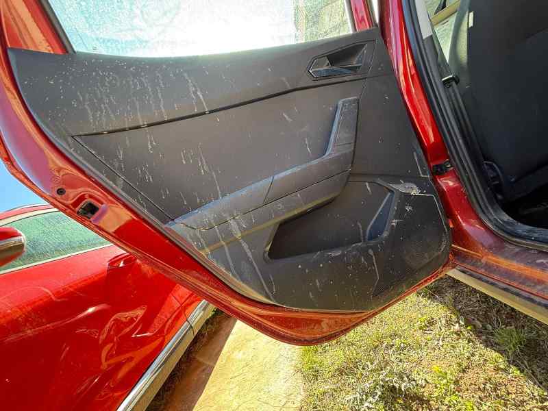 6F0867211 GUARNECIDO PUERTA TRASERA IZQUIERDA SEAT ARONA (KJ7) 1 0 TGI