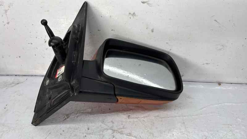 RETROVISOR IZQUIERDO
