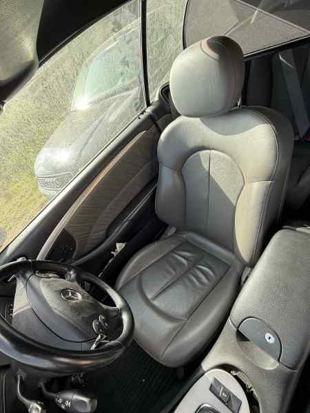 ASIENTO DELANTERO DERECHO