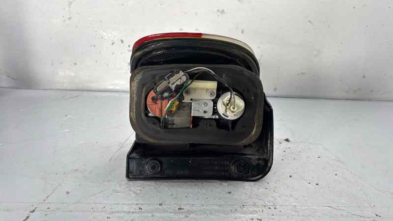 PILOTO TRASERO DERECHO