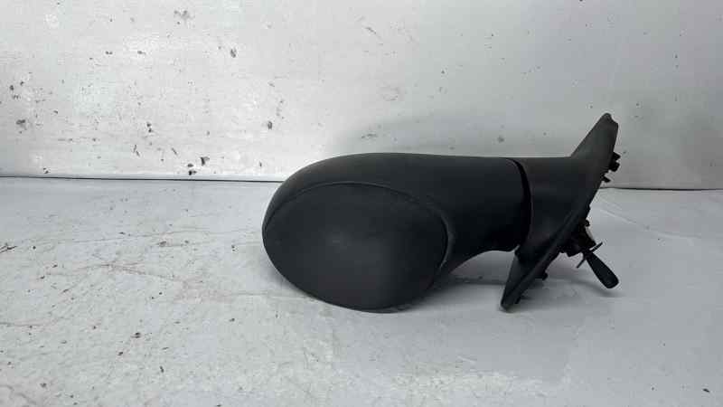 RETROVISOR IZQUIERDO