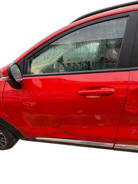 PUERTA DELANTERA IZQUIERDA