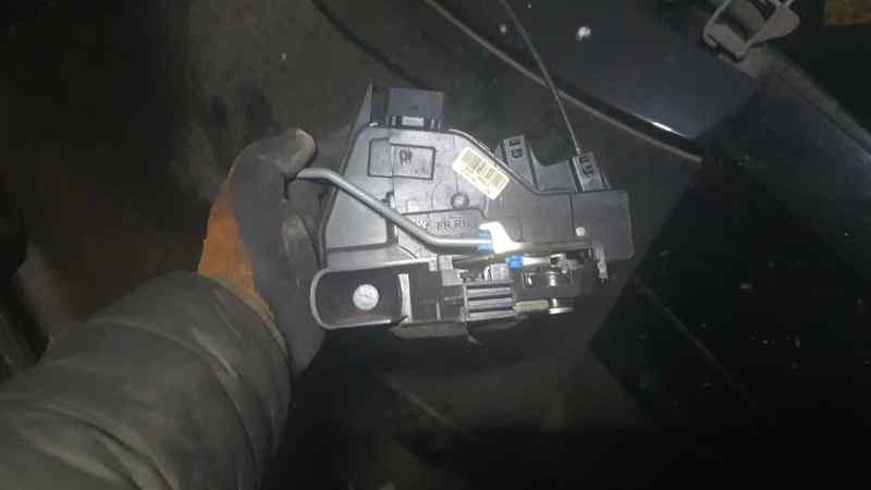 CERRADURA PUERTA DELANTERA DERECHA