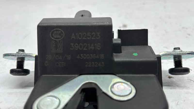 CERRADURA MALETERO / PORTON