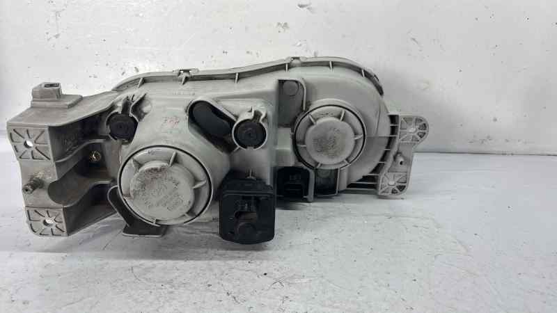 1023698 FARO IZQUIERDO HYUNDAI COUPE (RD)