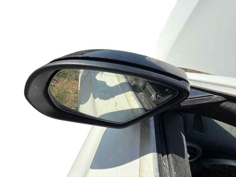 RETROVISOR IZQUIERDO