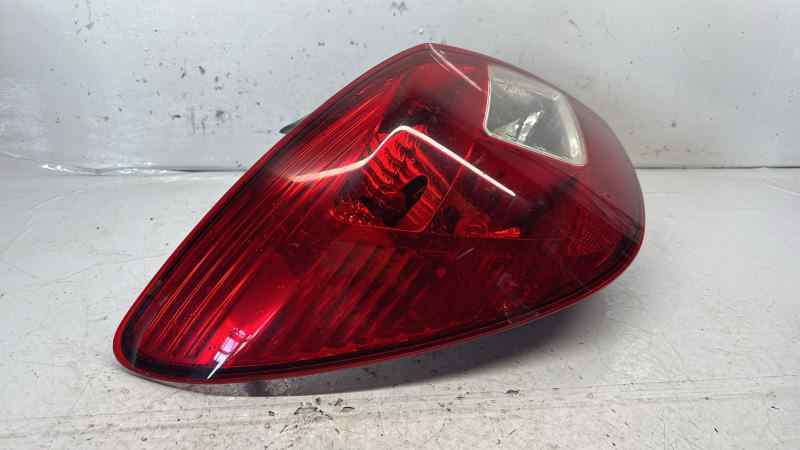 PILOTO TRASERO IZQUIERDO