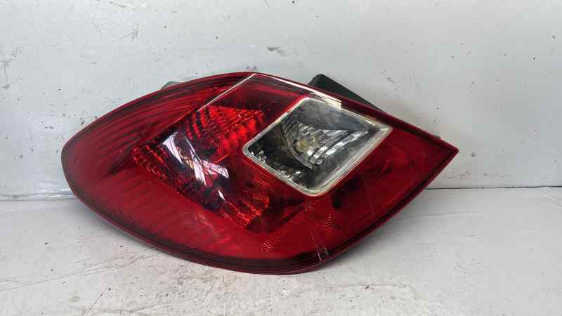 PILOTO TRASERO IZQUIERDO