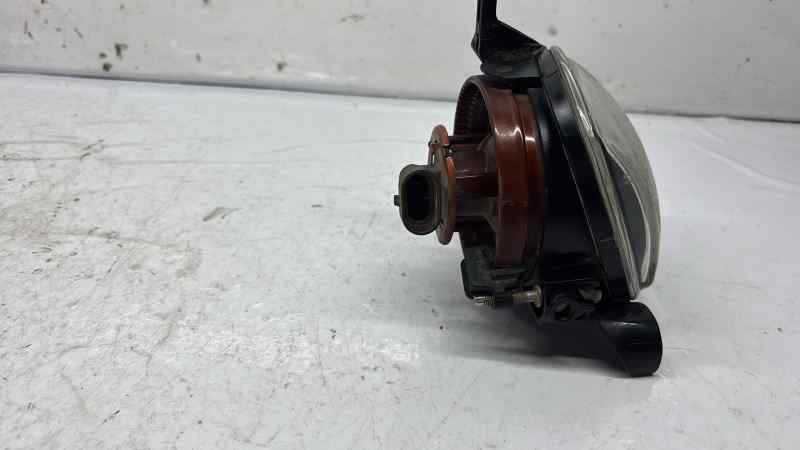 FARO ANTINIEBLA DERECHO