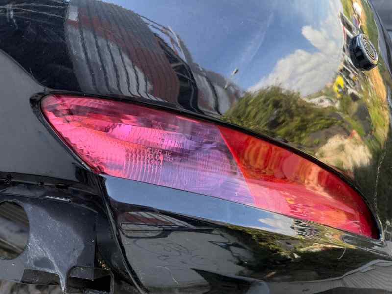 FARO ANTINIEBLA TRASERO DERECHO