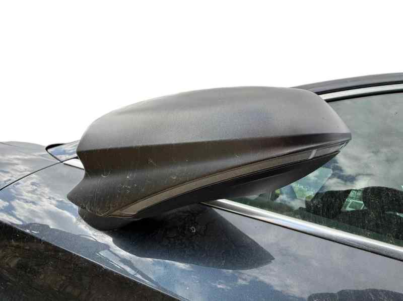 RETROVISOR IZQUIERDO