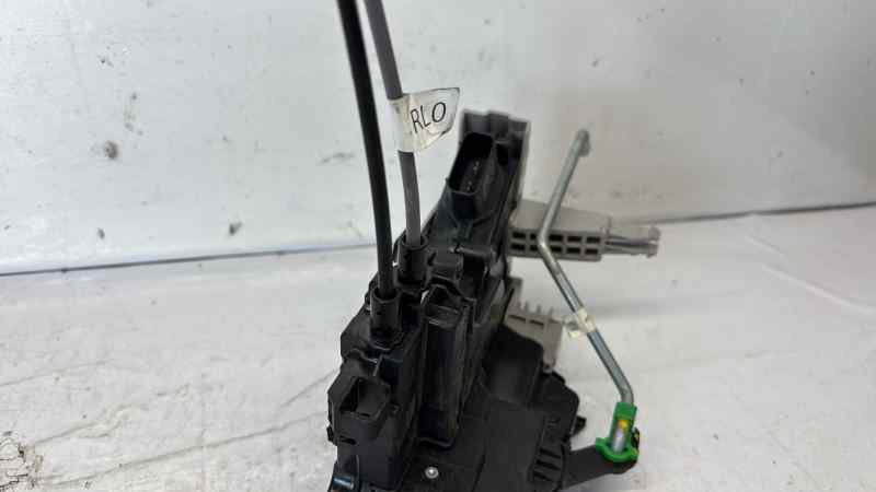 CERRADURA PUERTA TRASERA IZQUIERDA 