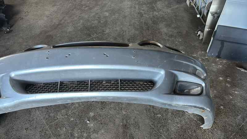 PARAGOLPES DELANTERO