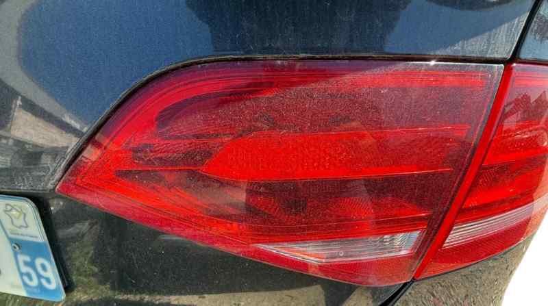 PILOTO TRASERO DERECHO