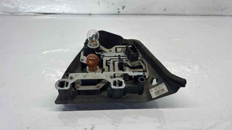 63218383099 PORTALAMPARAS BMW SERIE 3 BERLINA (E46)