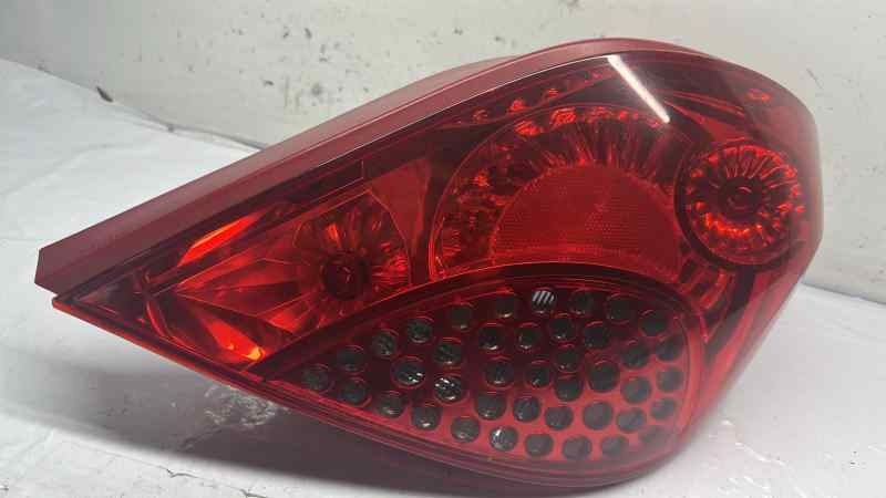 PILOTO TRASERO DERECHO