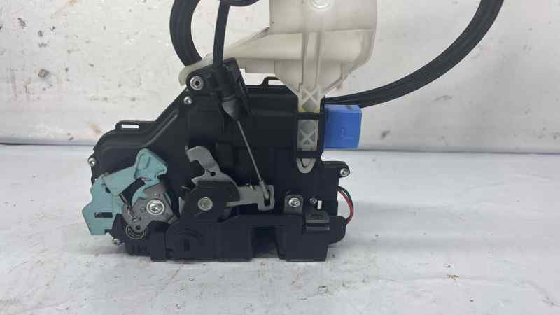 CERRADURA PUERTA TRASERA IZQUIERDA 